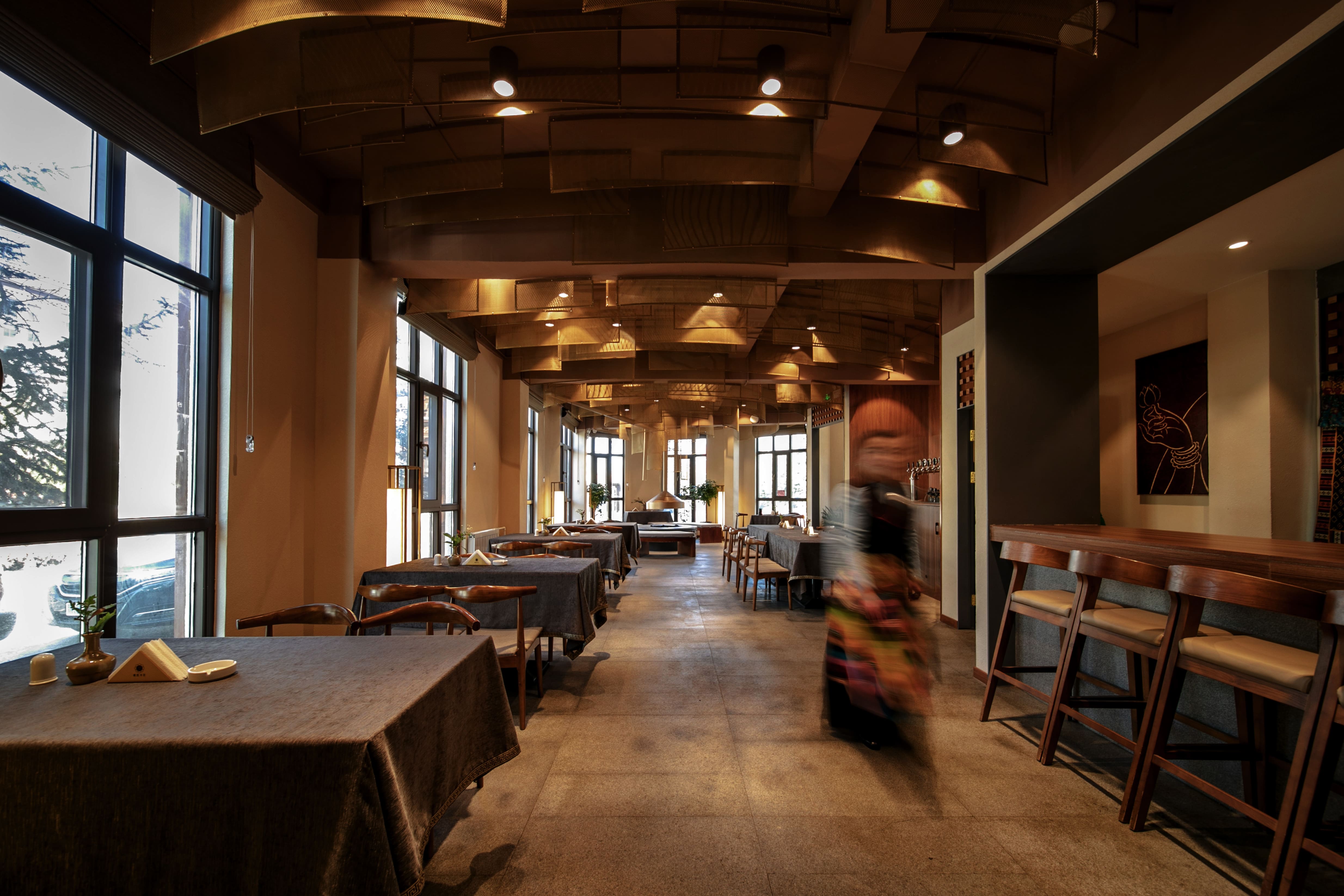 设计案例_喀拉卡尔藏族美食文化中心