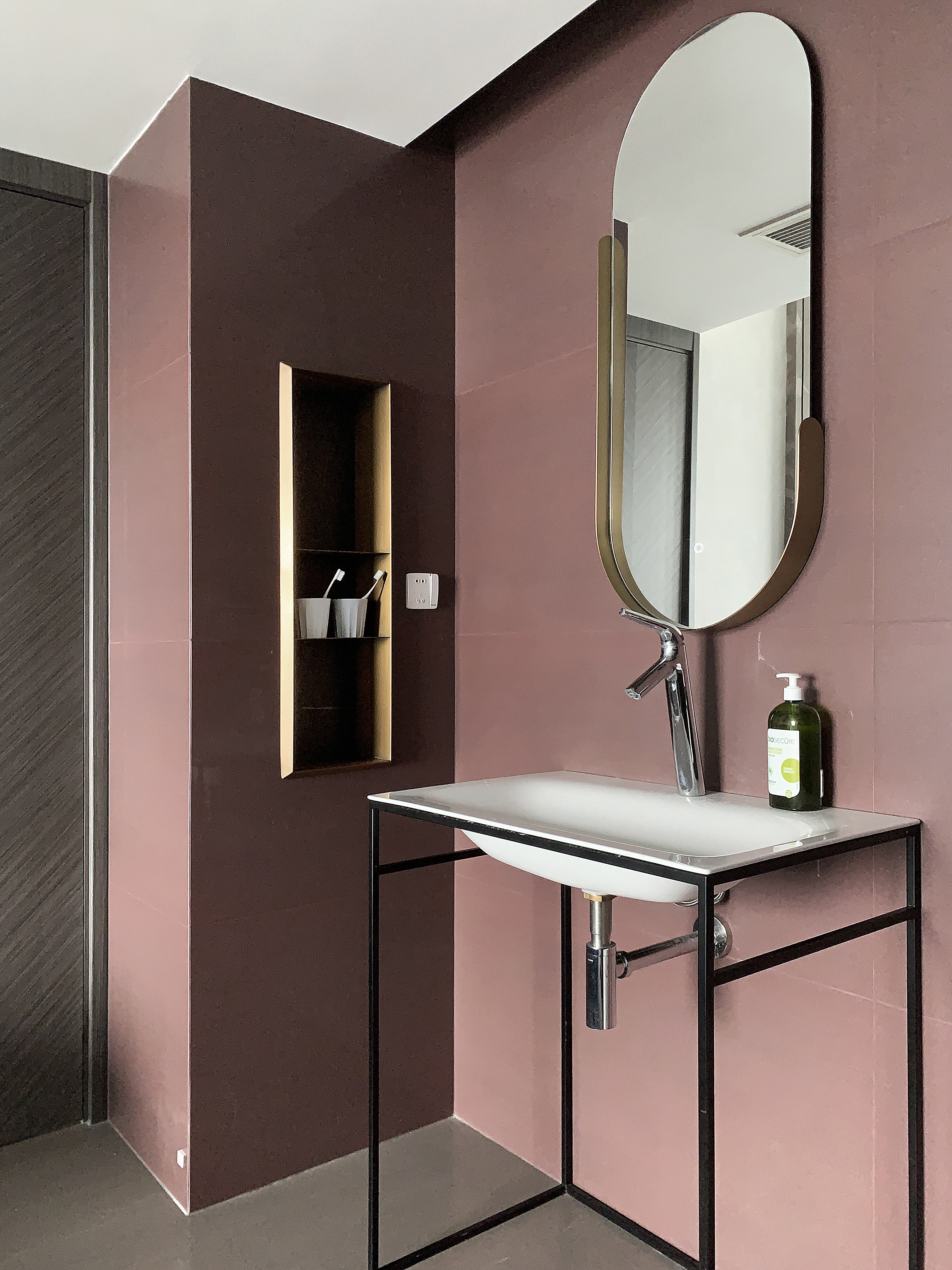 设计案例_一所小公寓 一次小思索