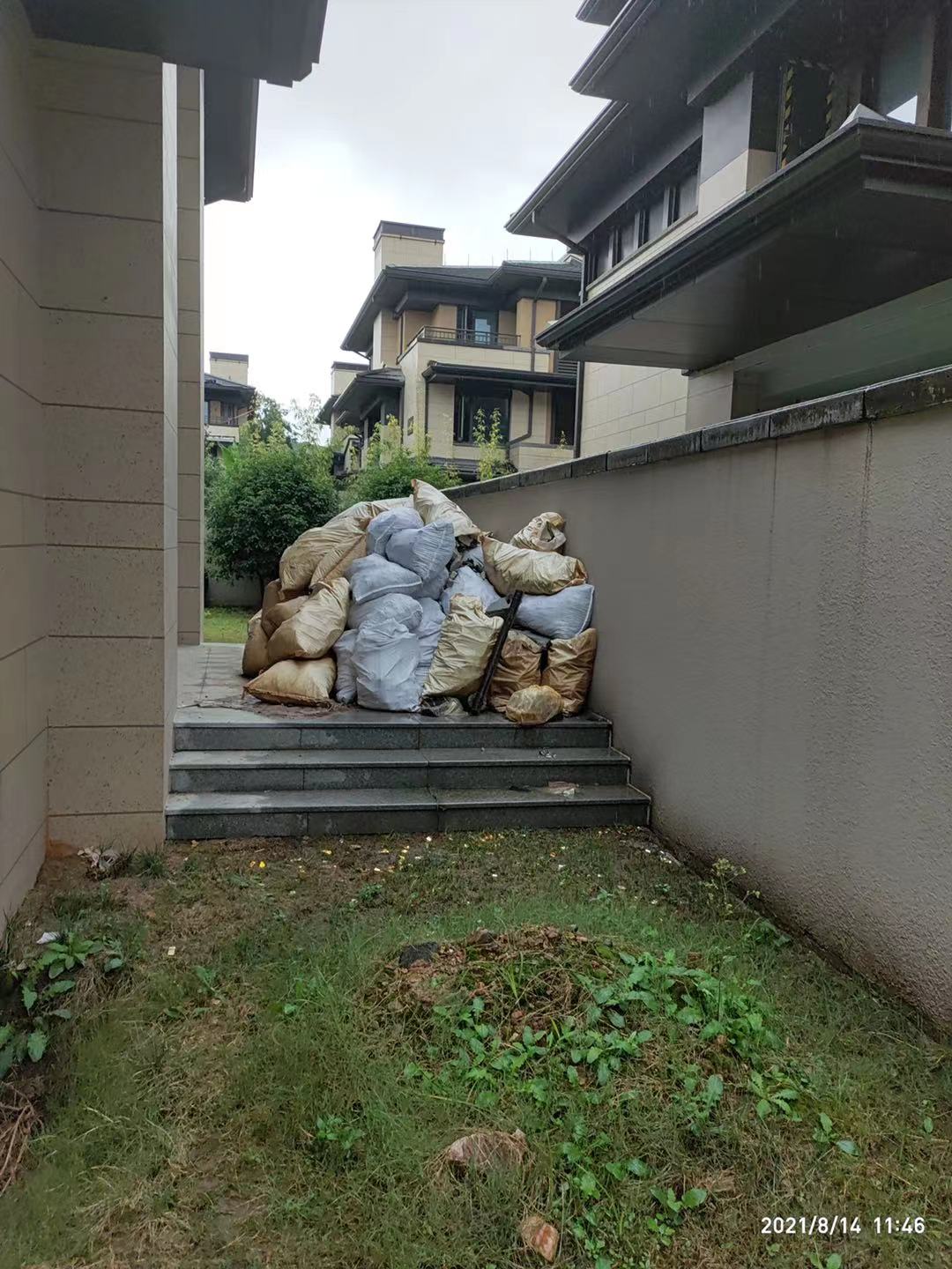 设计案例_空间的流动-万科玖望庭院景观设计