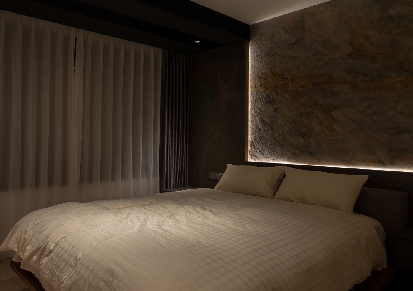 设计案例_黑白灰色二人世界