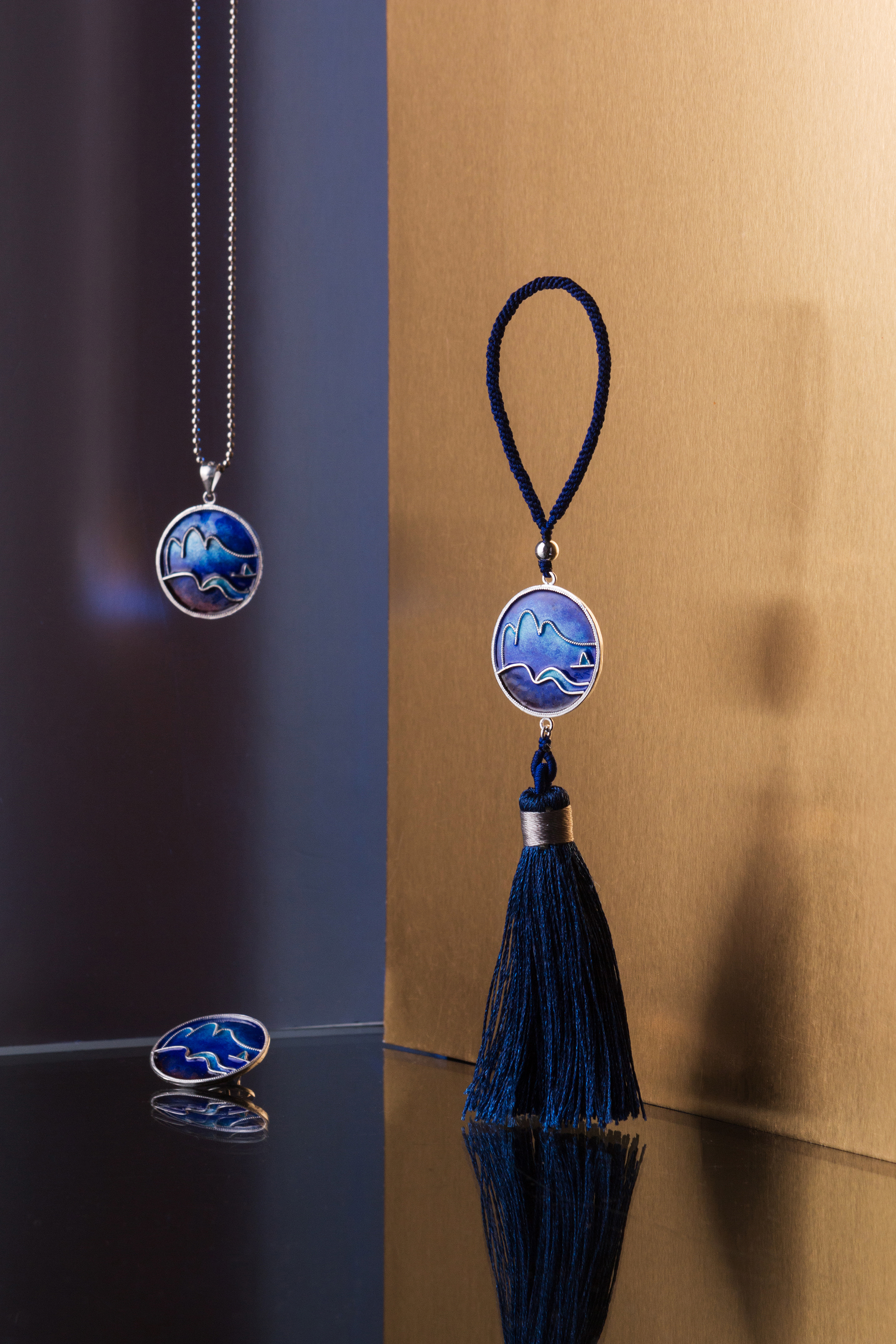 设计案例_“一滴山水”银花丝珐琅系列饰品