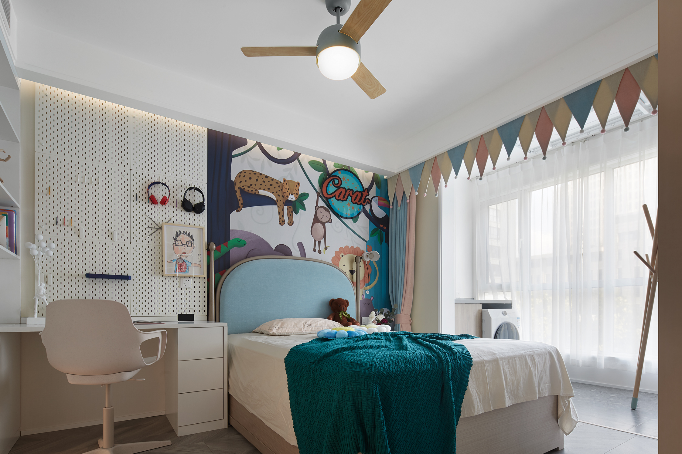 设计案例_生有热烈，藏与俗常