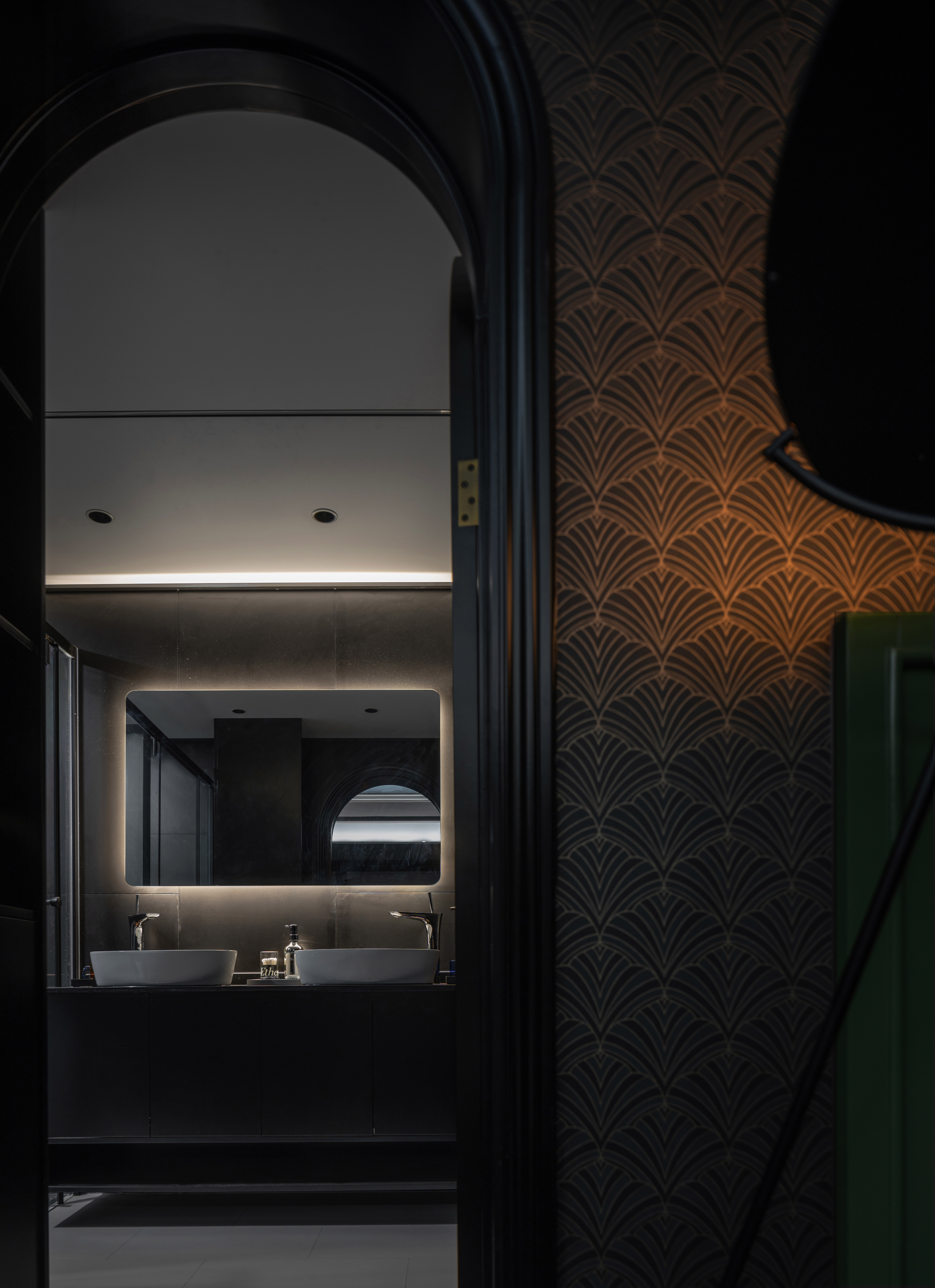 设计案例_破局与矛盾